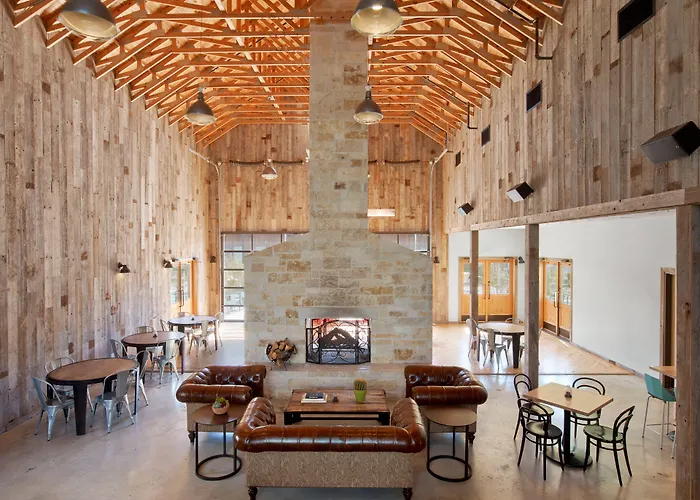 Lone Star Court, Valencia Collection (Adults Only)
